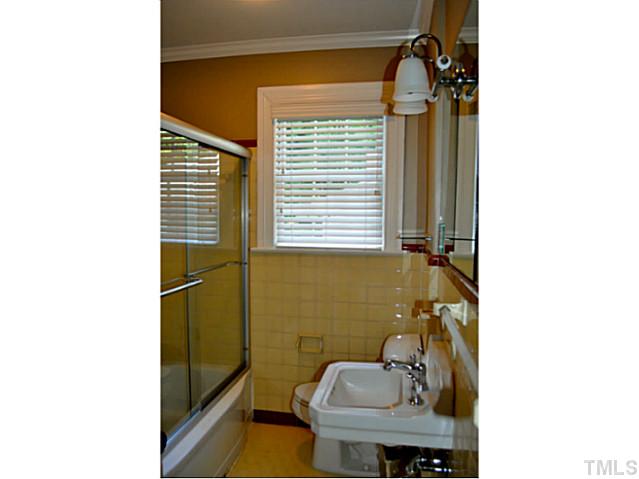 1628 Dixie Trail Raleigh, NC 27607 - Photo 20 of 25