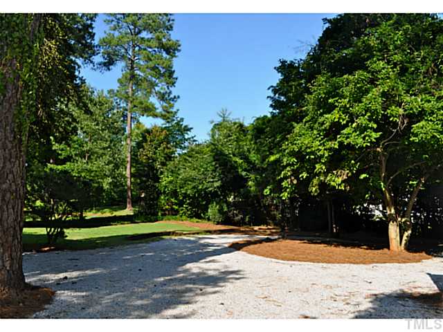1628 Dixie Trail Raleigh, NC 27607 - Photo 3 of 25