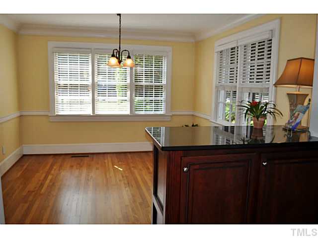 1628 Dixie Trail Raleigh, NC 27607 - Photo 5 of 25