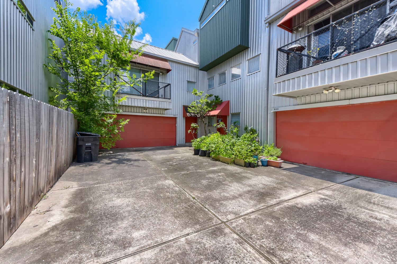 905 Andrews Street Houston, TX 77019 - Photo 2 of 28