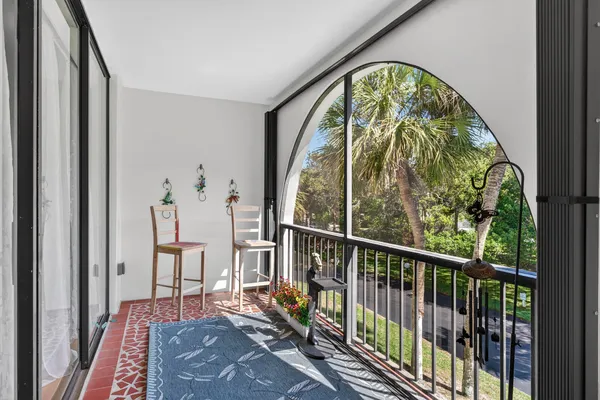 $475,000 | 5601 Florida A1A, Unit 200N, Indian River Shores, FL 32963