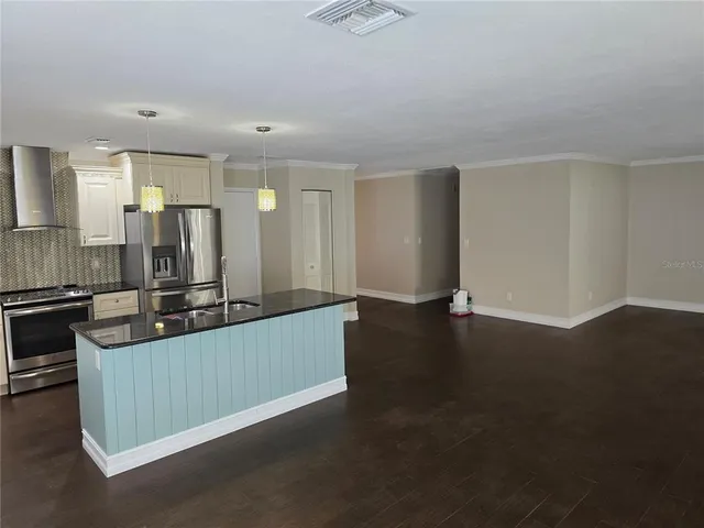 $2,750 | 2342 Willow Tree Trail, Clearwater, FL 33763