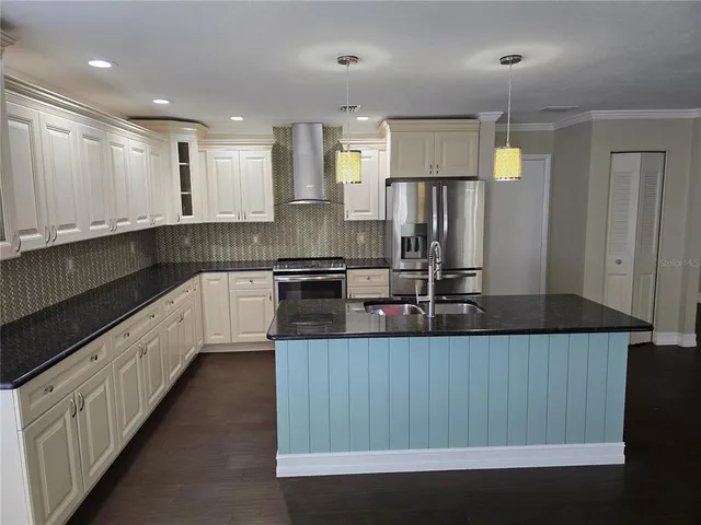 $2,750 | 2342 Willow Tree Trail, Clearwater, FL 33763