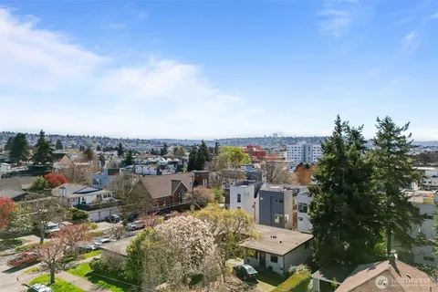 $1,040,000 | 2218 A NW 62nd Street, Seattle, WA 98107