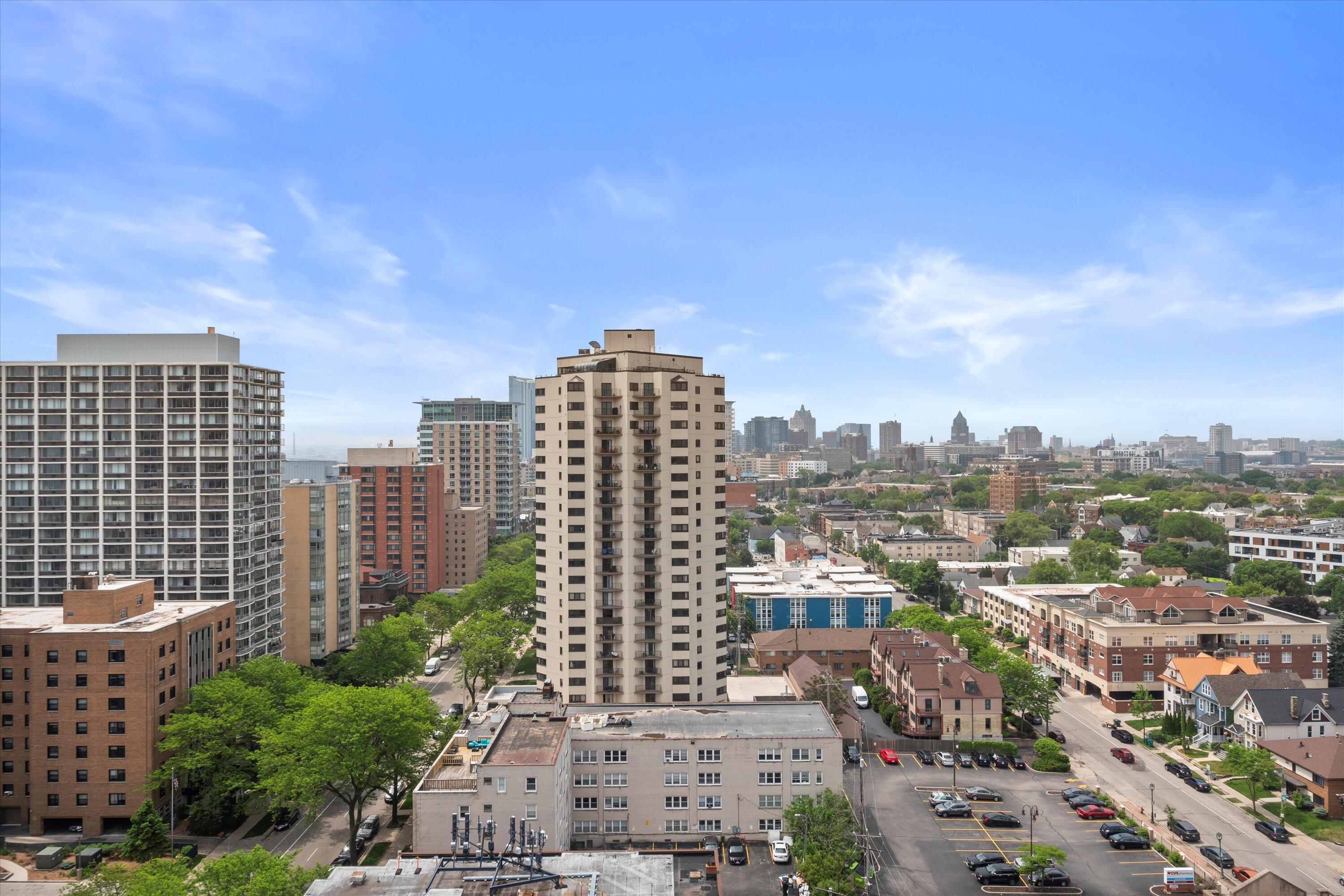 1707 North Prospect Avenue, Unit 4A Milwaukee, WI 53202 - Photo 19 of 20 19