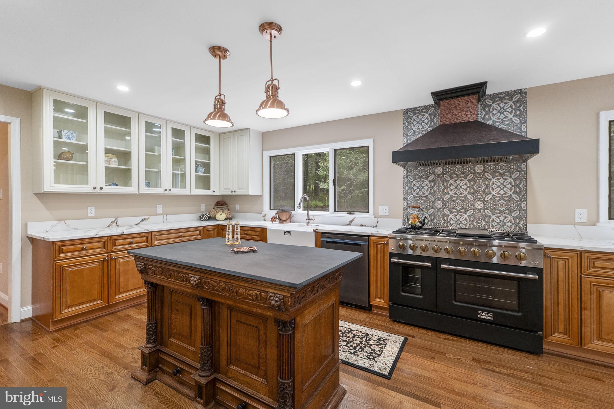 16112 Barnesville Road Boyds, MD 20841 - Photo 13 of 94 Gallery Image 13
