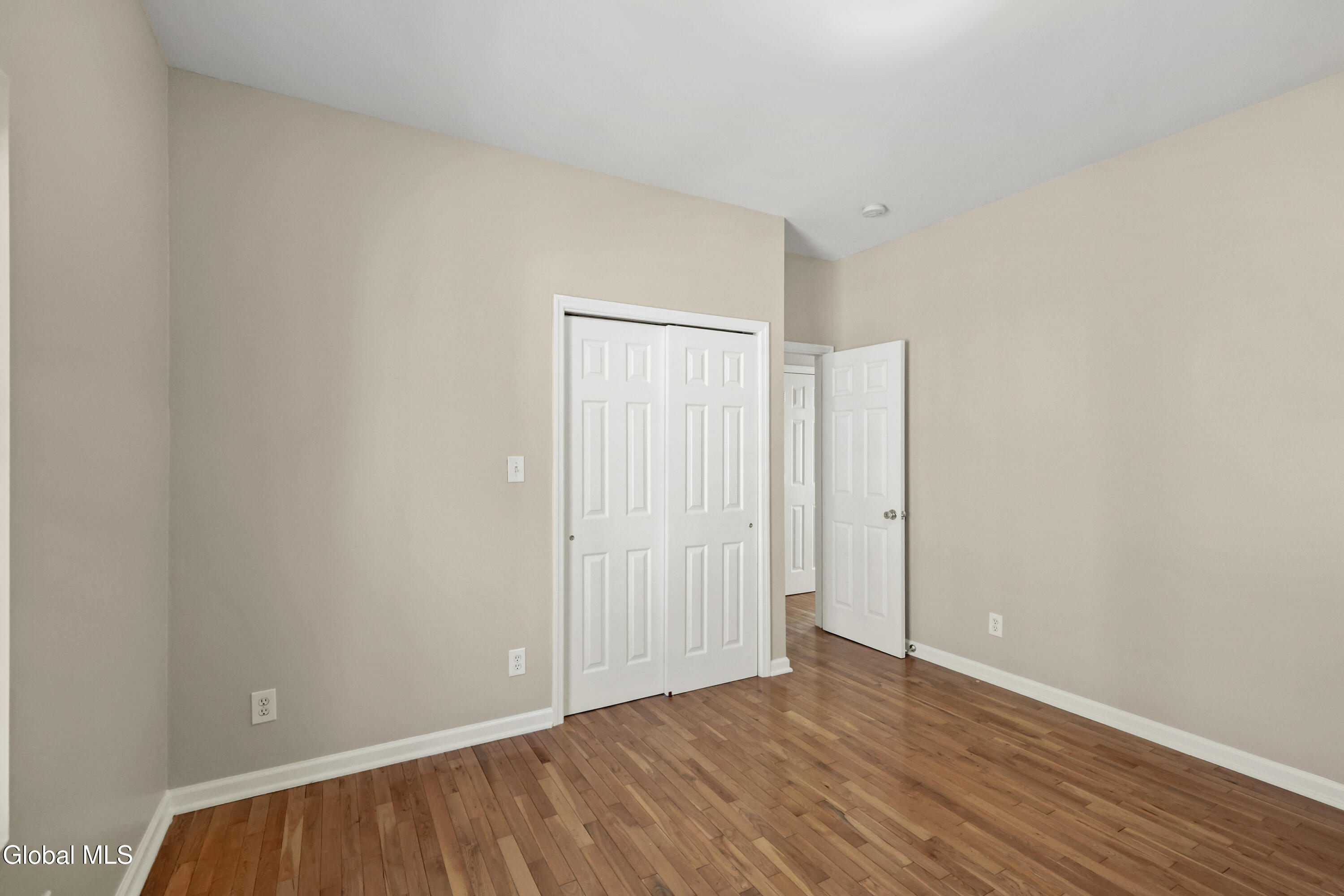 75 Edgecomb Street Albany, NY 12209 - Photo 11 of 17 15