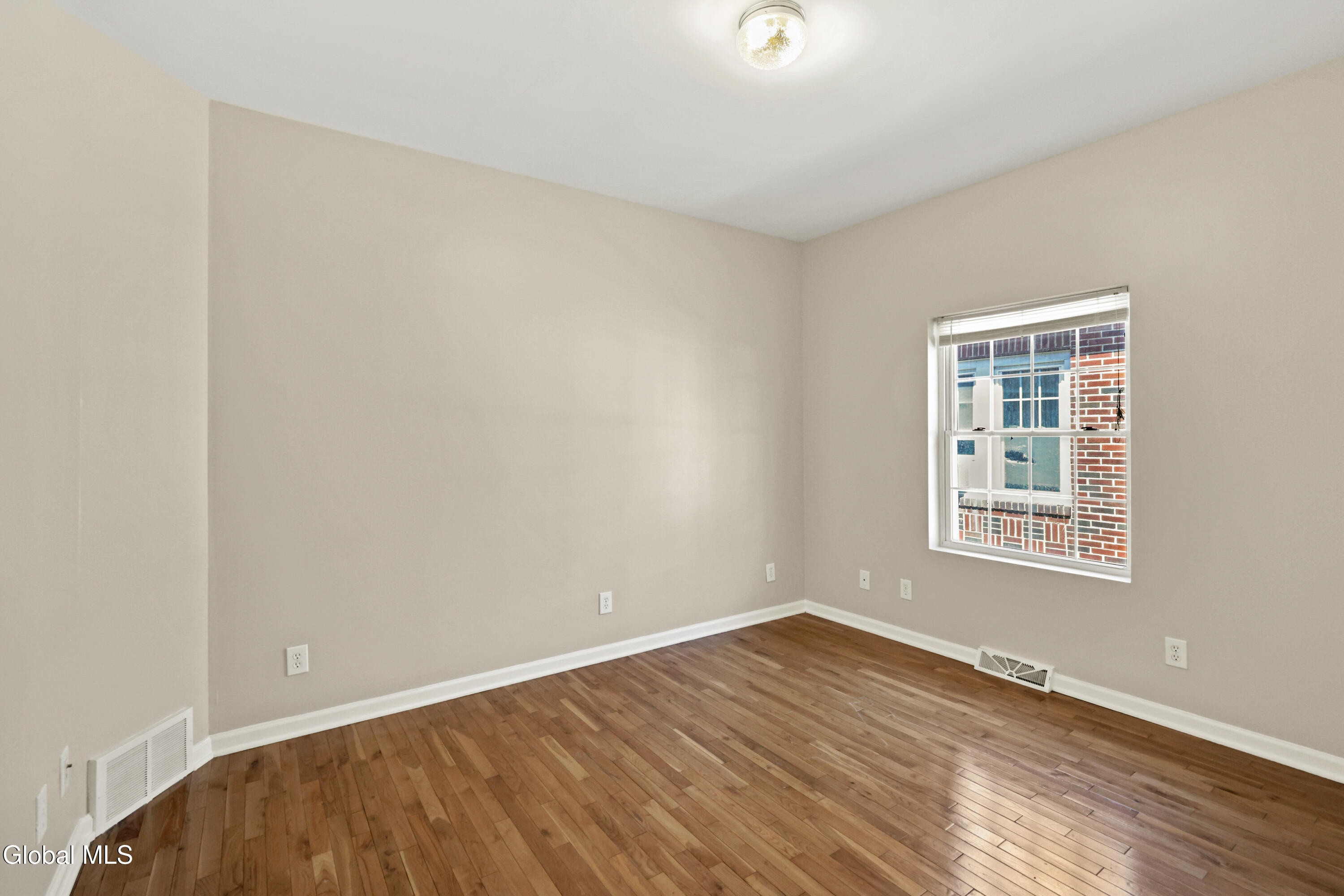 75 Edgecomb Street Albany, NY 12209 - Photo 12 of 17 14