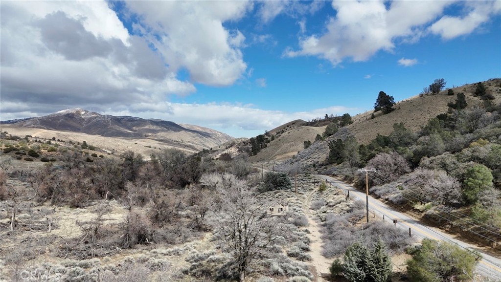 1 Cameron Canyon Road Tehachapi, CA 93501 - Photo 5 of 26 a view of a bunch of mountains in the background