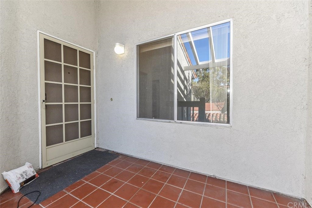 302 Lemon Grove Irvine, CA 92618 - Photo 34 of 37