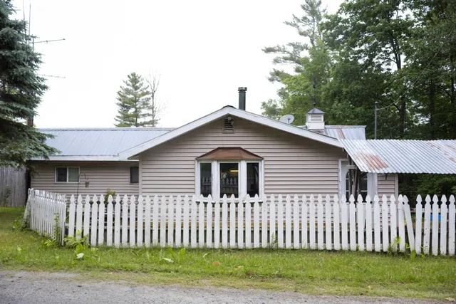 $150,000 | 40 Barton Road, Piermont, NH 03779
