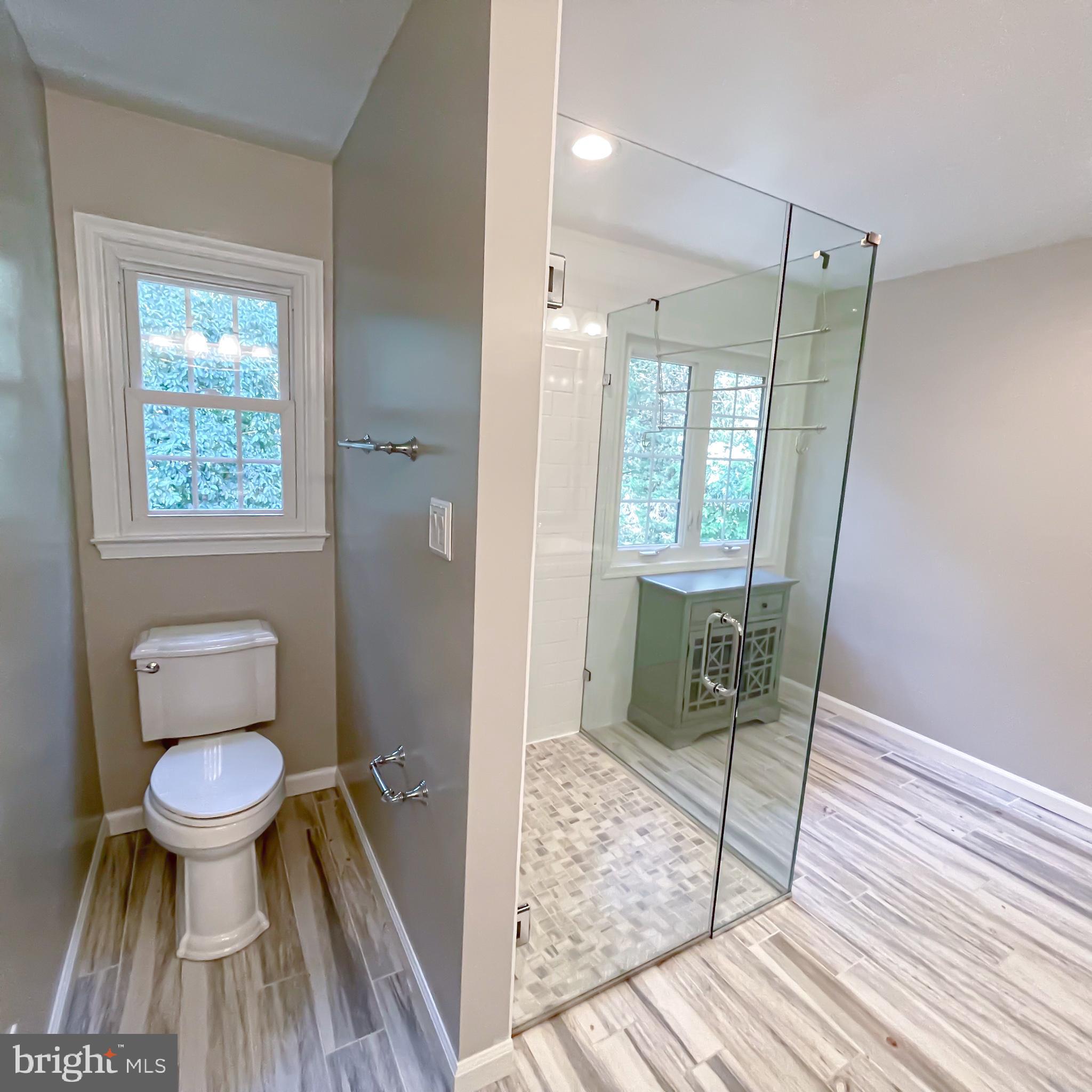 8040 Rocky Run Road Gainesville, VA 20155 - Photo 24 of 66 MASTER BATHROOM
