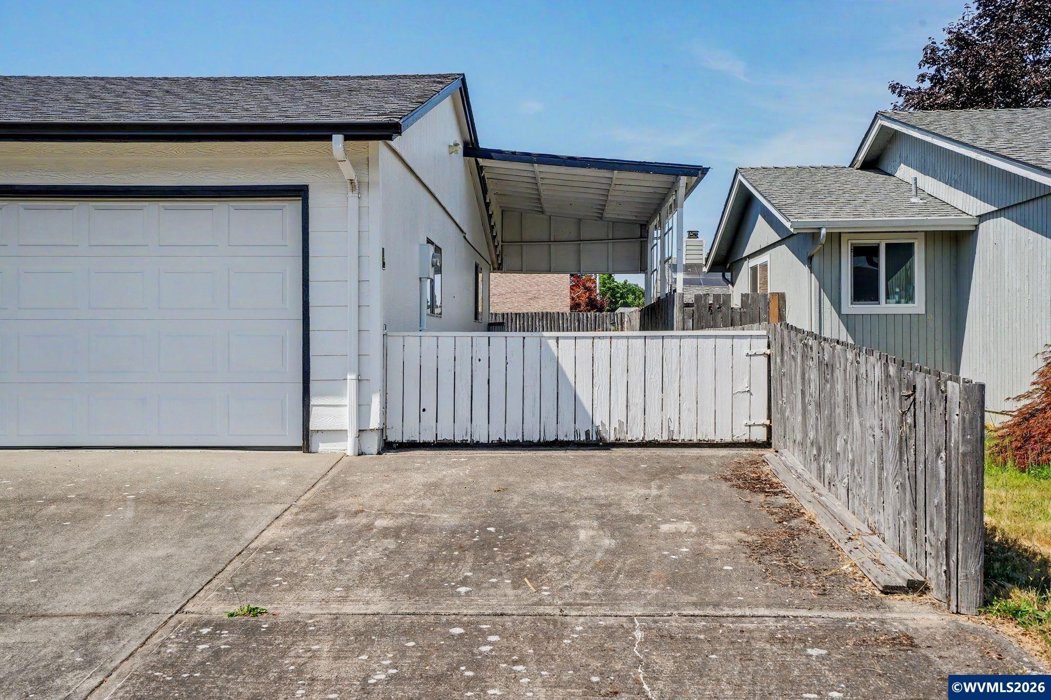 4755 Countess Court Northeast Salem, OR 97301 - Photo 4 of 34