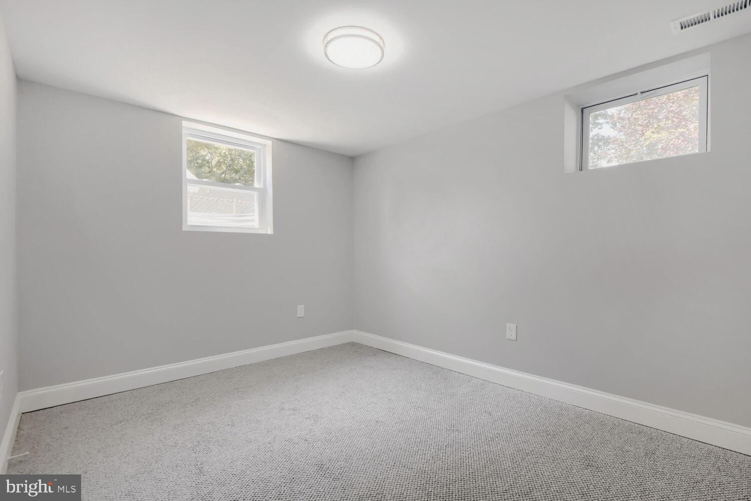 696 West Maple Road Linthicum Heights, MD 21090 - Photo 22 of 31 Gallery Image 22