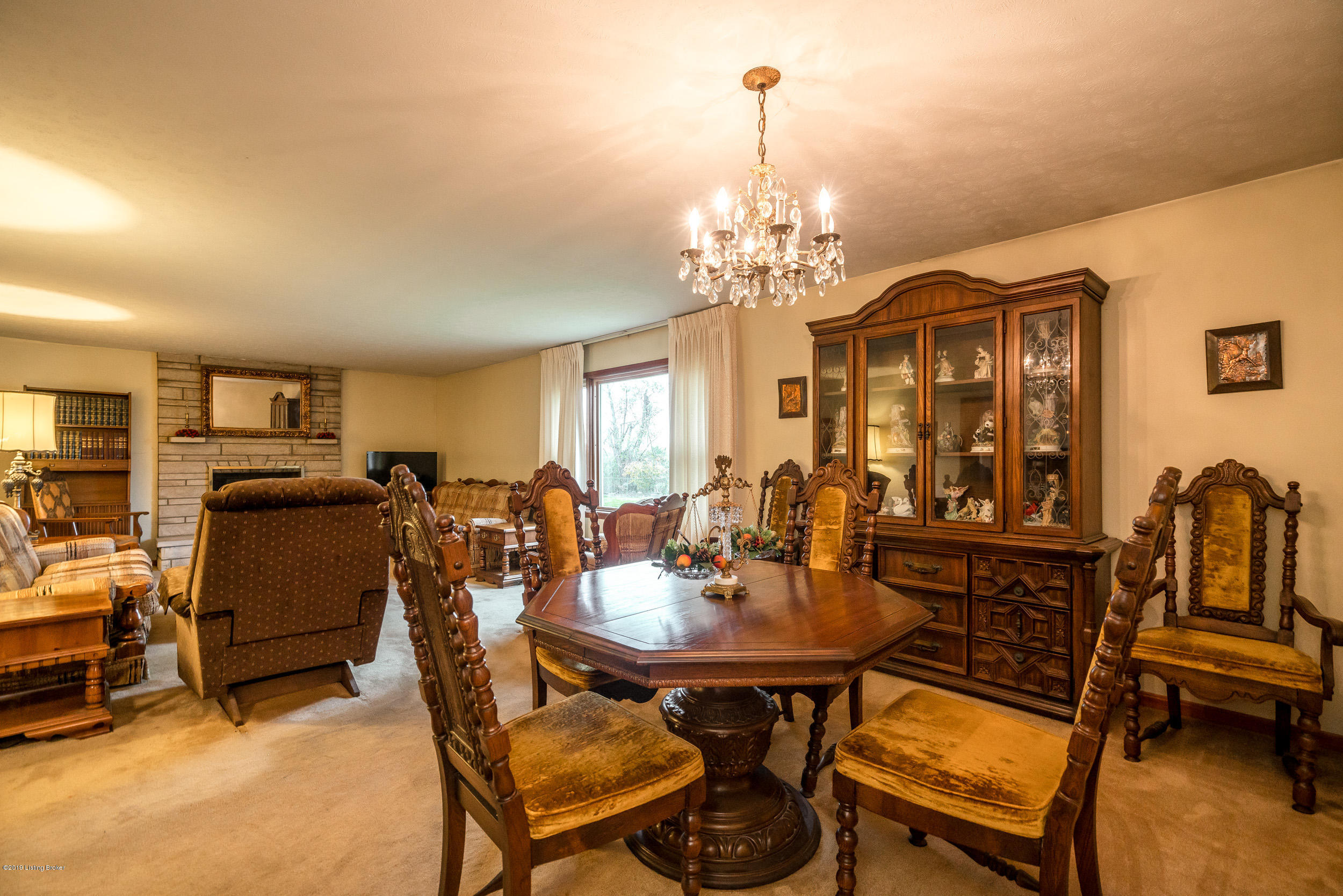7401 Mt Washington Road Louisville, KY 40229 - Photo 11 of 35 7401 Mount Washington Road-21
