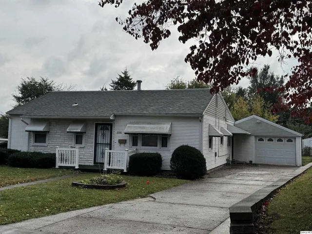 $100,080 | 2330 Quincy Avenue, Quincy, IL 62301