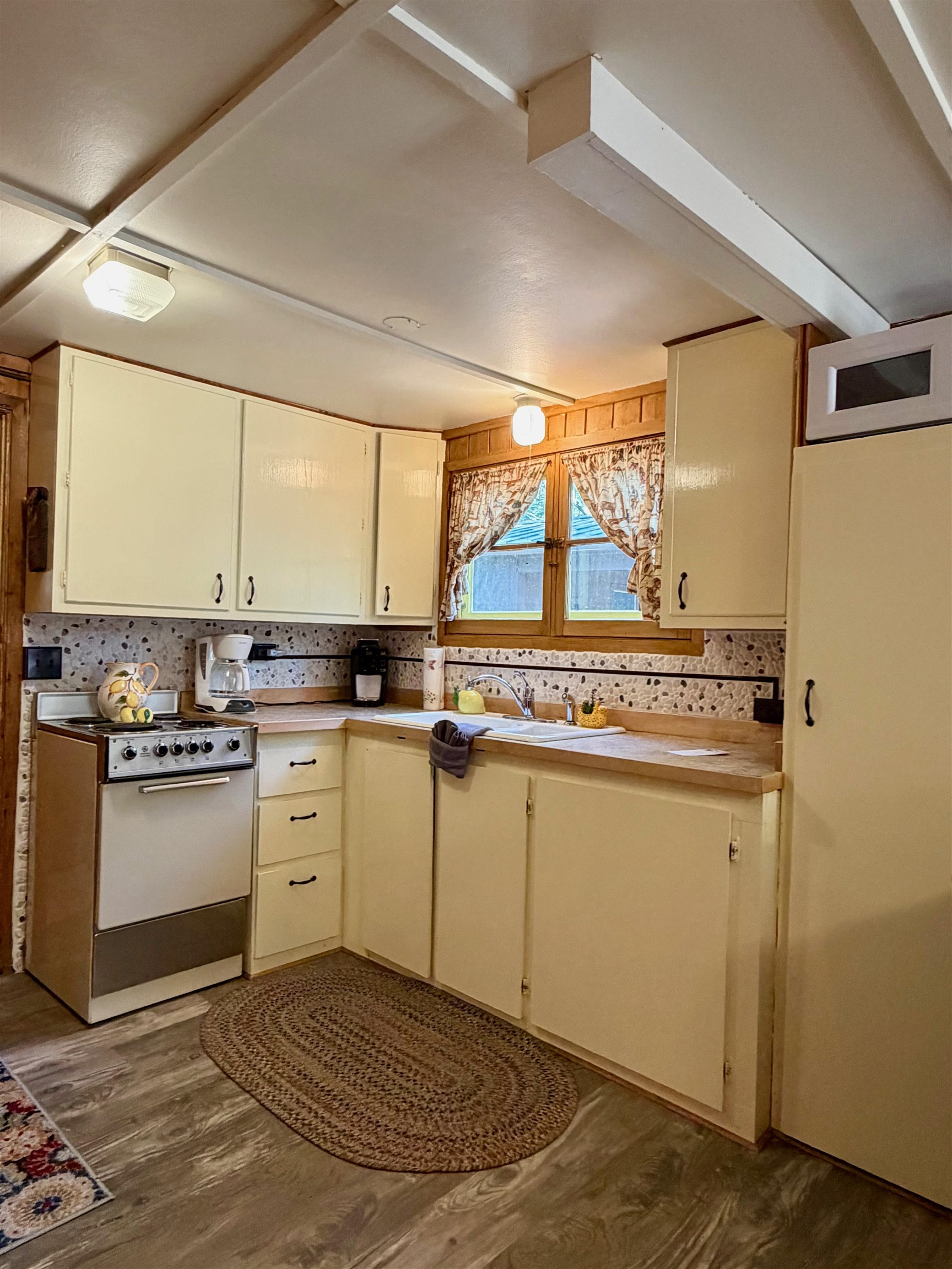 14047 West Torch River Road Rapid City, MI 49676 - Photo 22 of 42