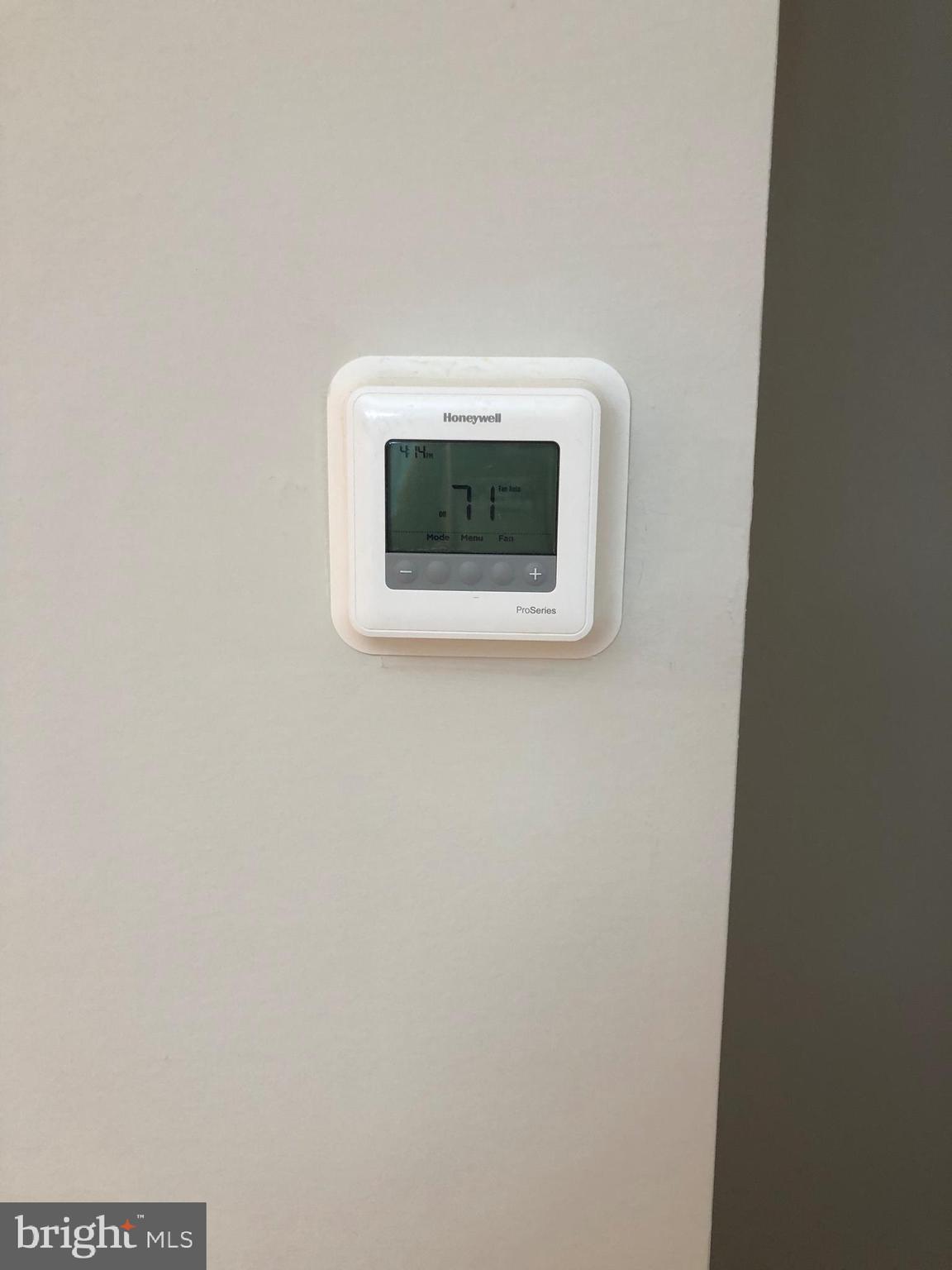 14 Stonehenge Circle, Unit 6 Baltimore, MD 21208 - Photo 18 of 31 DIGITAL THERMOSTAT