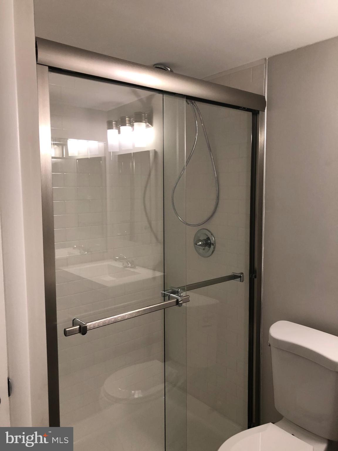 14 Stonehenge Circle, Unit 6 Baltimore, MD 21208 - Photo 23 of 31 MASTER BATH SHOWER