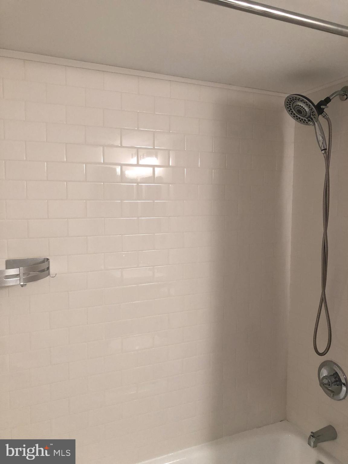 14 Stonehenge Circle, Unit 6 Baltimore, MD 21208 - Photo 27 of 31 BATH #2 WITH TUB/SHOUER