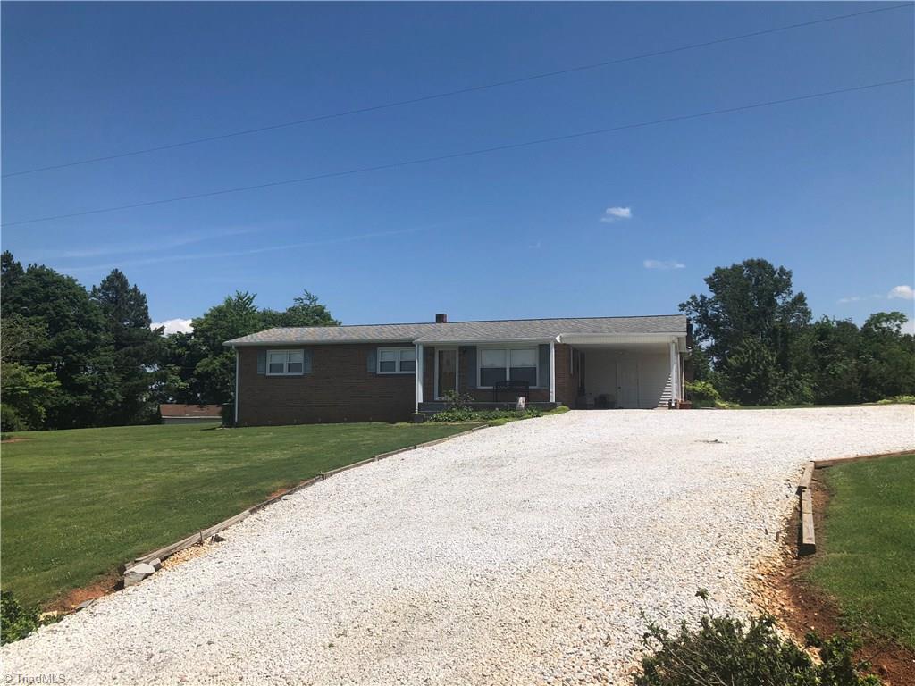 2290 Simmons Road Westfield, NC 27053 - Photo 9 of 26 Gallery Image 9