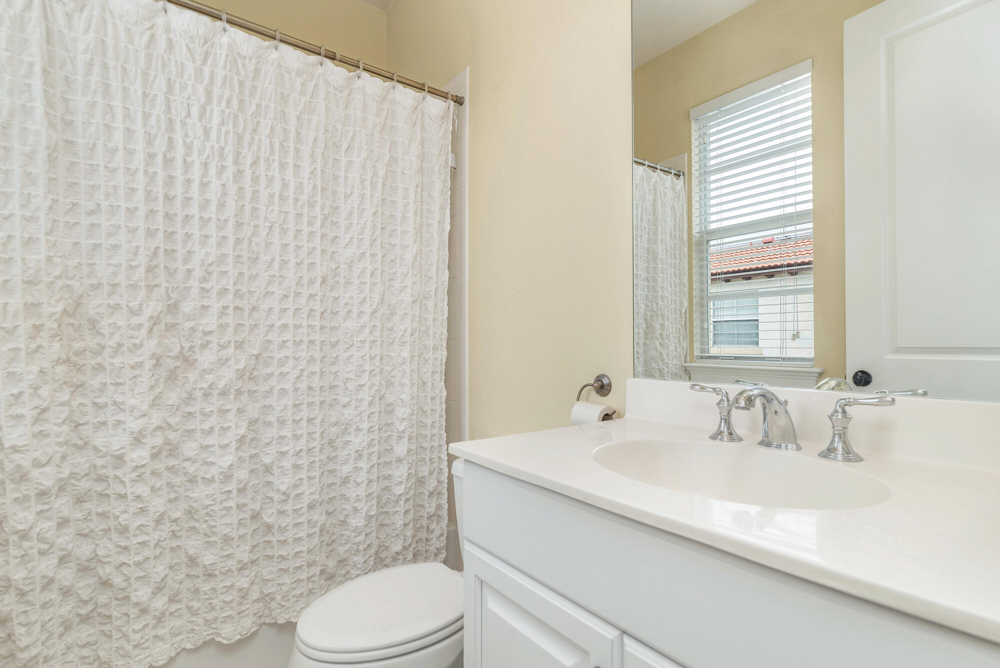 56 Via Floresta Drive Boca Raton, FL 33487 - Photo 16 of 25 low-14
