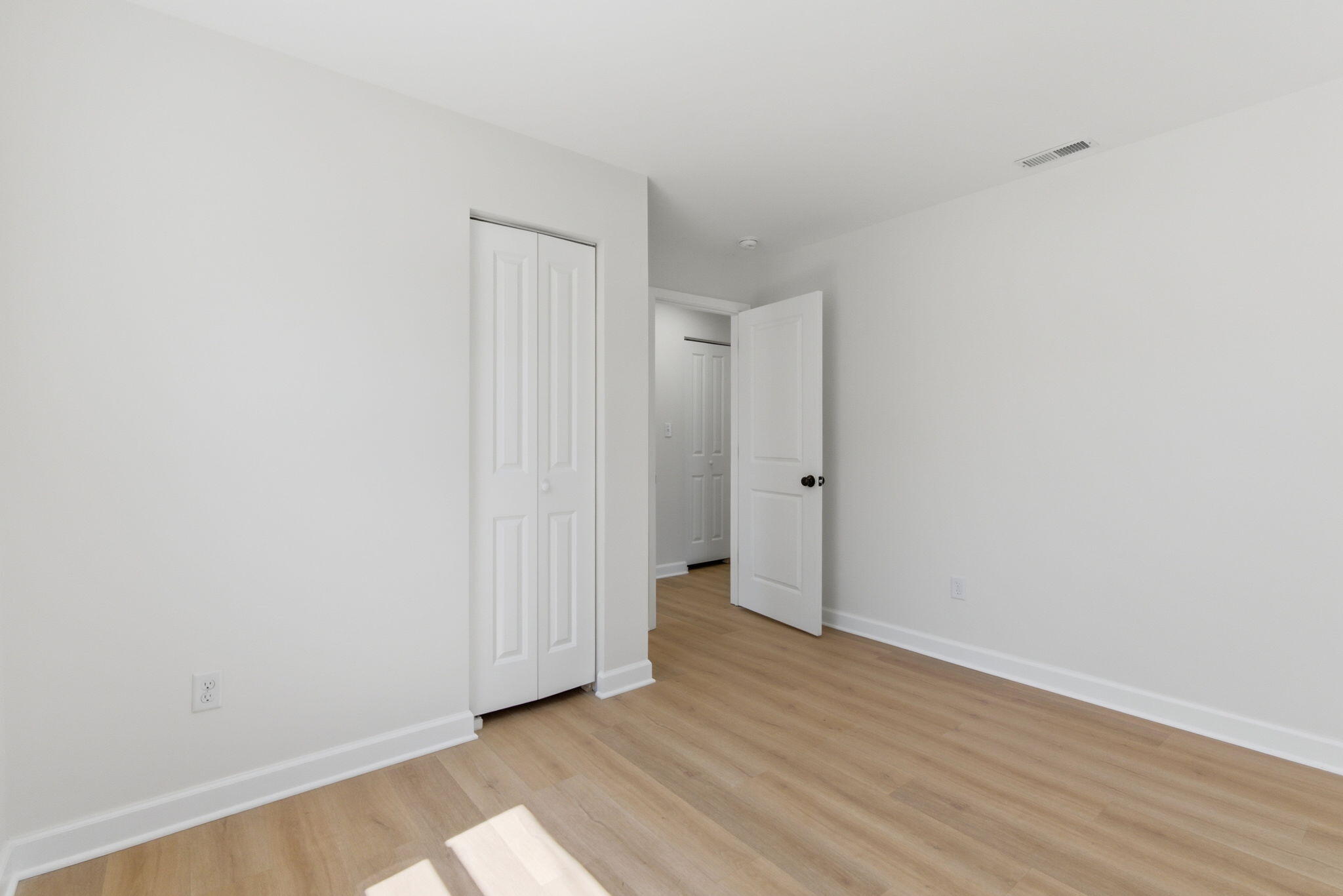 207 Harrington Avenue Crown Point, IN 46307 - Photo 18 of 21 a view of hallway with wooden floor