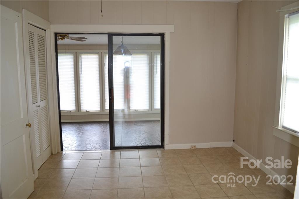 2751 Lail Road Morganton, NC 28655 - Photo 4 of 32 a view of an empty room and window