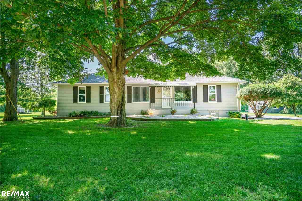 17130 Irwin Road Armada, MI 48005 - Photo 2 of 44