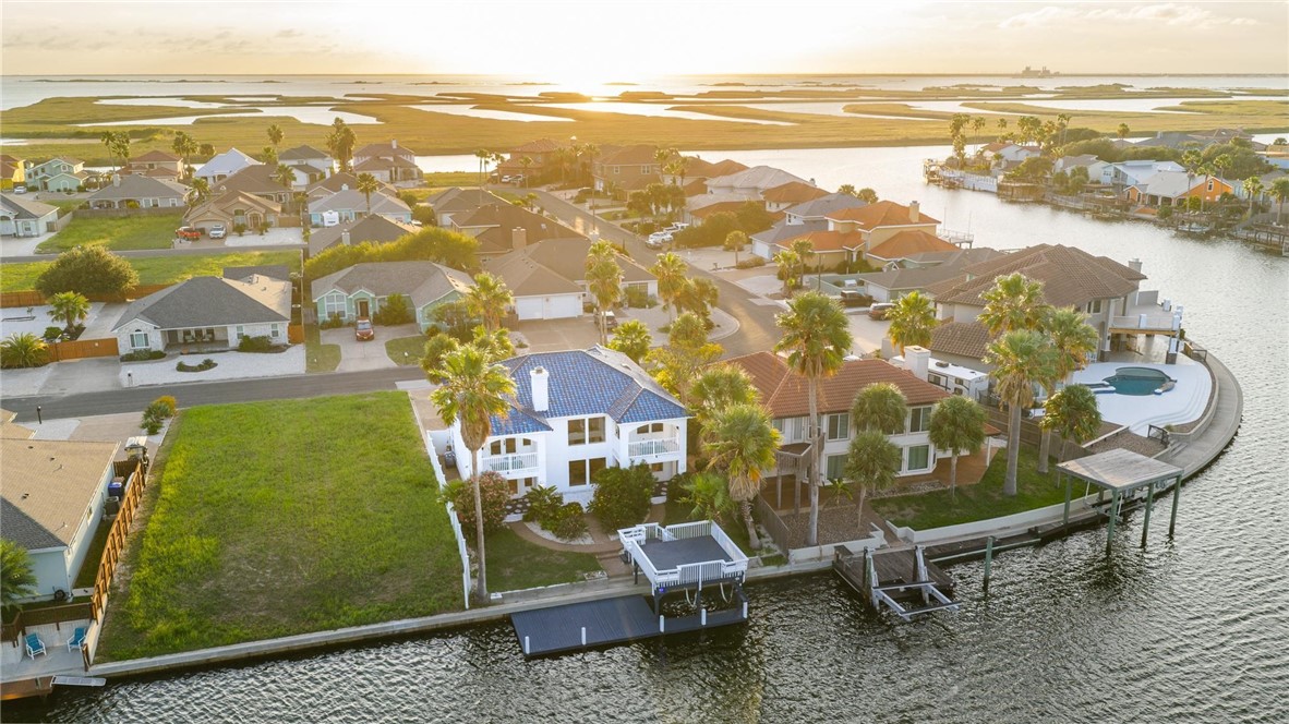 15910 El Soccorro Loop Corpus Christi, TX 78418 - Photo 37 of 40 a view of a city
