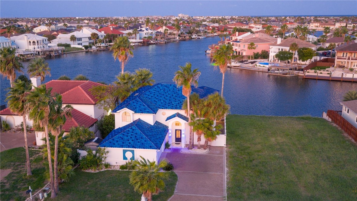15910 El Soccorro Loop Corpus Christi, TX 78418 - Photo 38 of 40 an aerial view of residential houses with outdoor space and river
