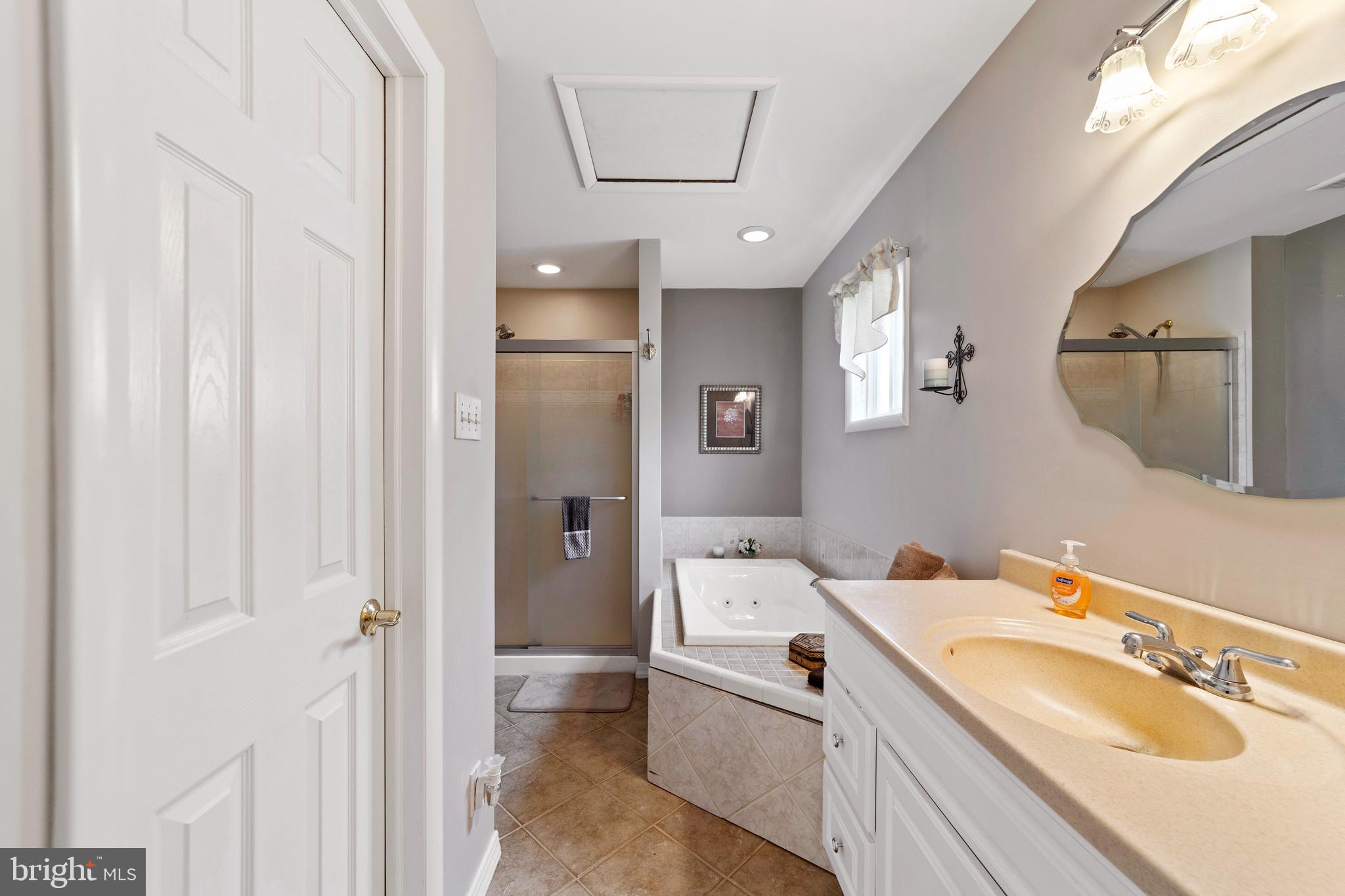 47 Merion Road Marlton, NJ 08053 - Photo 18 of 29