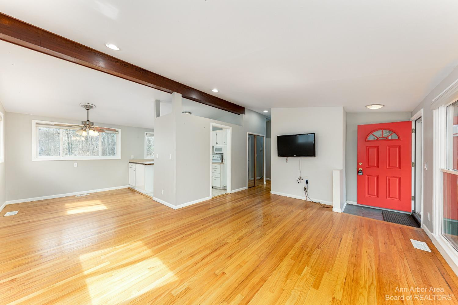 2800 Cranbrook Road Ann Arbor, MI 48104 - Photo 8 of 38 Photo 8