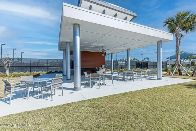 $410,000 | 10982 Town View Drive, Jacksonville, FL 32256