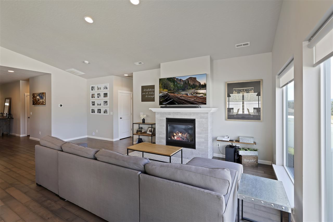 2708 South Conklin Road Spokane Valley, WA 99037 - Photo 7 of 20