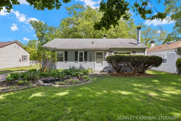$311,000 | 1209 Fischer Street, Wheaton, IL 60189