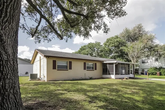 $1,810 | 501 14th Street, St. Cloud, FL 34769