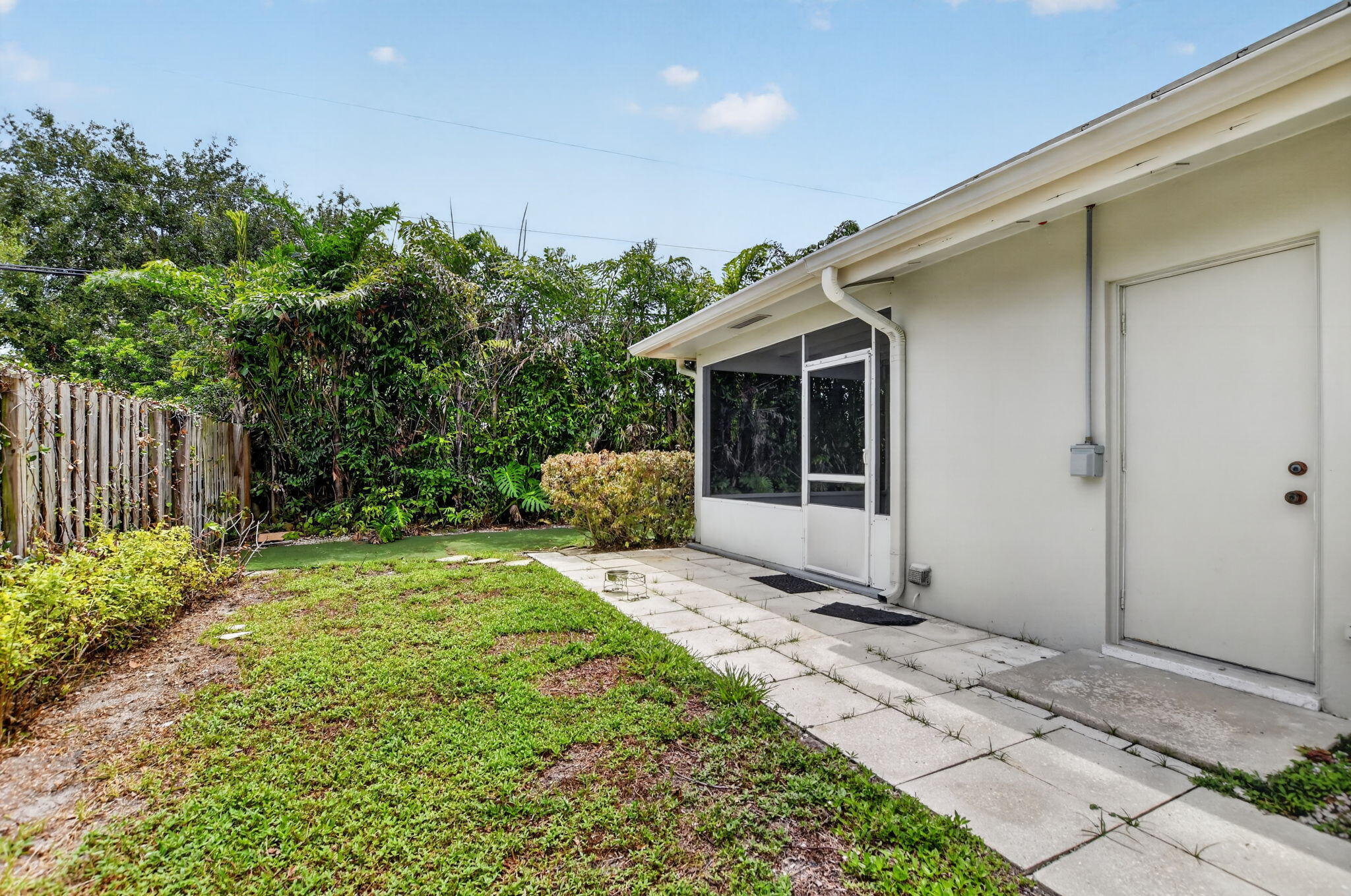 3398 Northeast 5th Avenue Boca Raton, FL 33431 - Photo 34 of 38 Side of Property