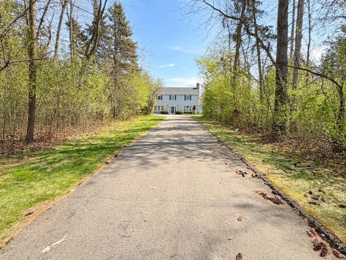 1104 West Allen Street Rice Lake, WI 54868 - Photo 2 of 31
