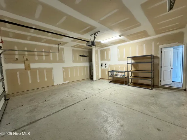 $1,800 | 104 River Winding Road, Jacksonville, NC 28540