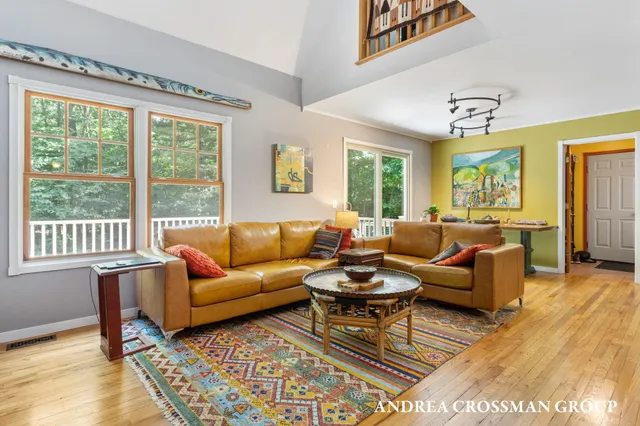 $527,700 | 6187 Bayou Trail, Saugatuck, MI 49453