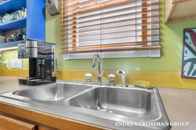 $527,700 | 6187 Bayou Trail, Saugatuck, MI 49453