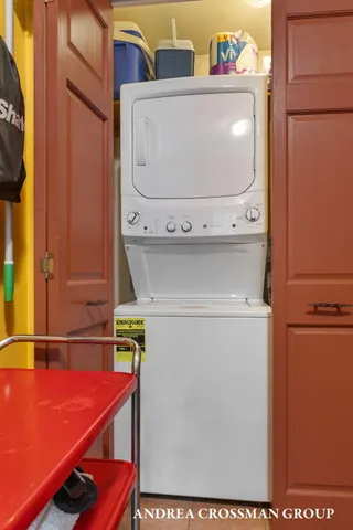 $527,700 | 6187 Bayou Trail, Saugatuck, MI 49453