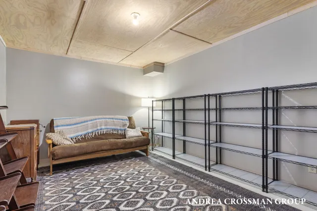 $527,700 | 6187 Bayou Trail, Saugatuck, MI 49453