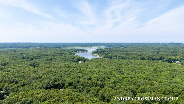 $527,700 | 6187 Bayou Trail, Saugatuck, MI 49453