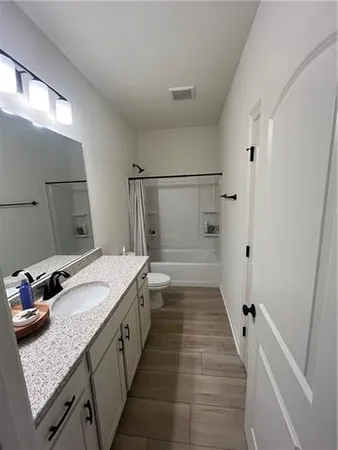$2,100 | 46062 Terra Cotta Court, Hammond, LA 70401
