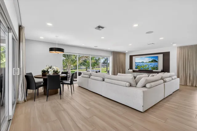 $20,000 | 937 Southwest 34th Court, Boynton Beach, FL 33435