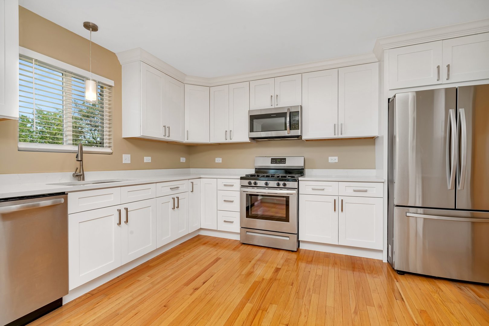 249 Prairie Ridge Court Minooka, IL 60447 - Photo 12 of 40 Gallery Image 12