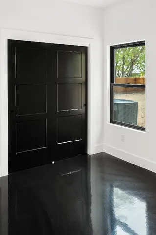 $385,000 | 1312 West Clark Street, Bartlett, TX 76511