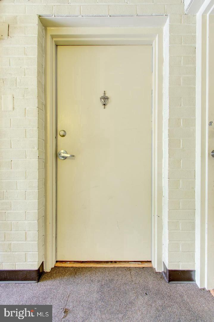 3111 Naylor Road Southeast, Unit 301 Washington, DC 20020 - Photo 3 of 11 a view of a small space